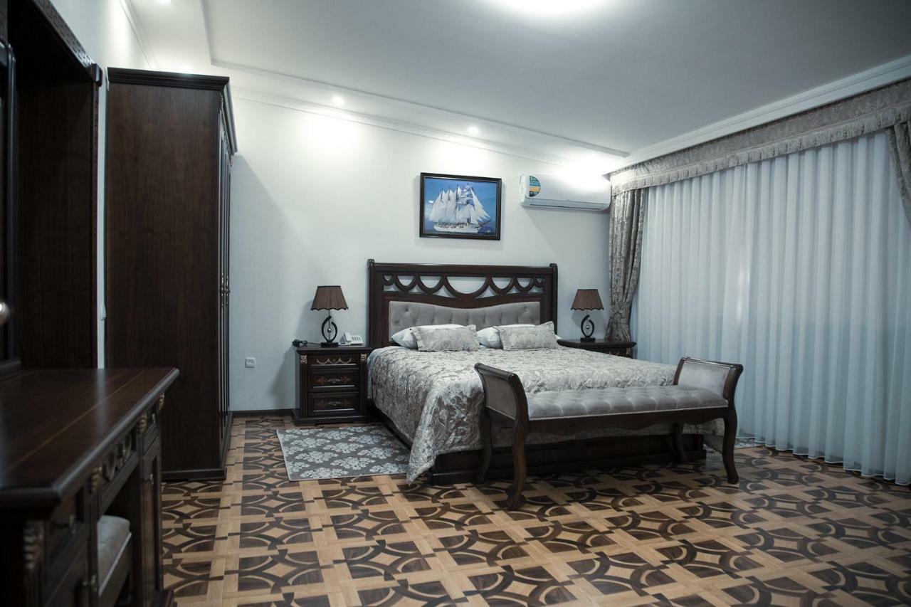Bravolyuks Hotel Ürgenç Dış mekan fotoğraf