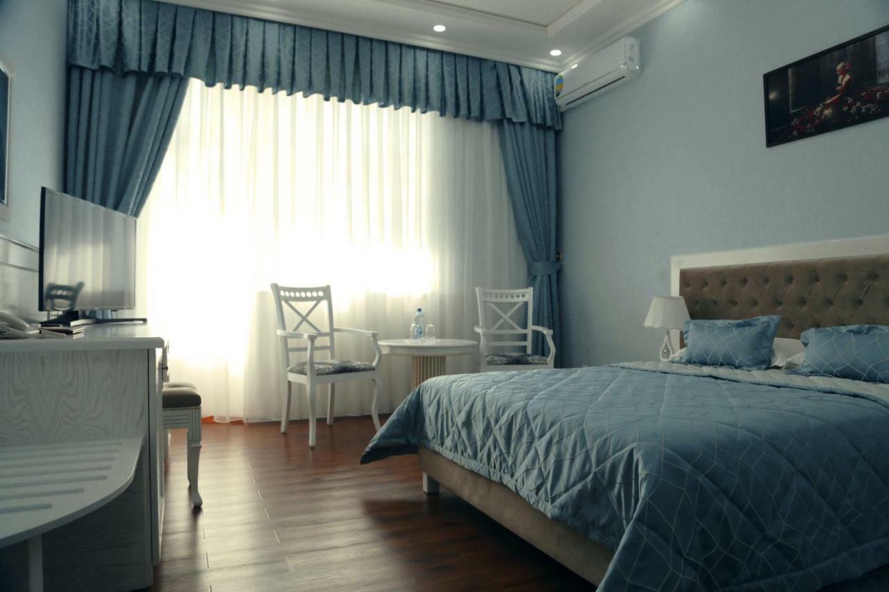 Bravolyuks Hotel Ürgenç Dış mekan fotoğraf