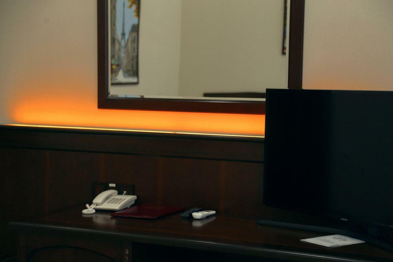 Bravolyuks Hotel Ürgenç Dış mekan fotoğraf