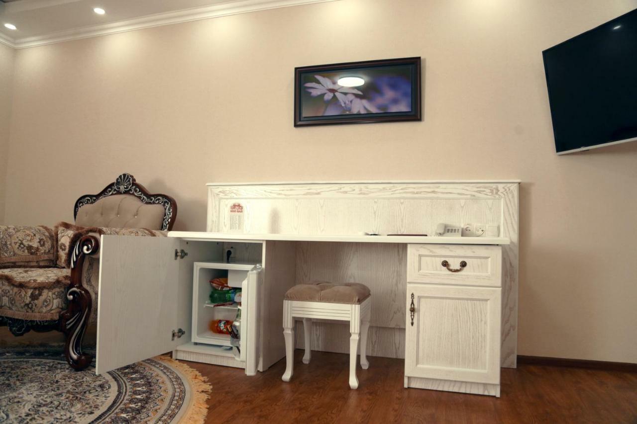 Bravolyuks Hotel Ürgenç Dış mekan fotoğraf