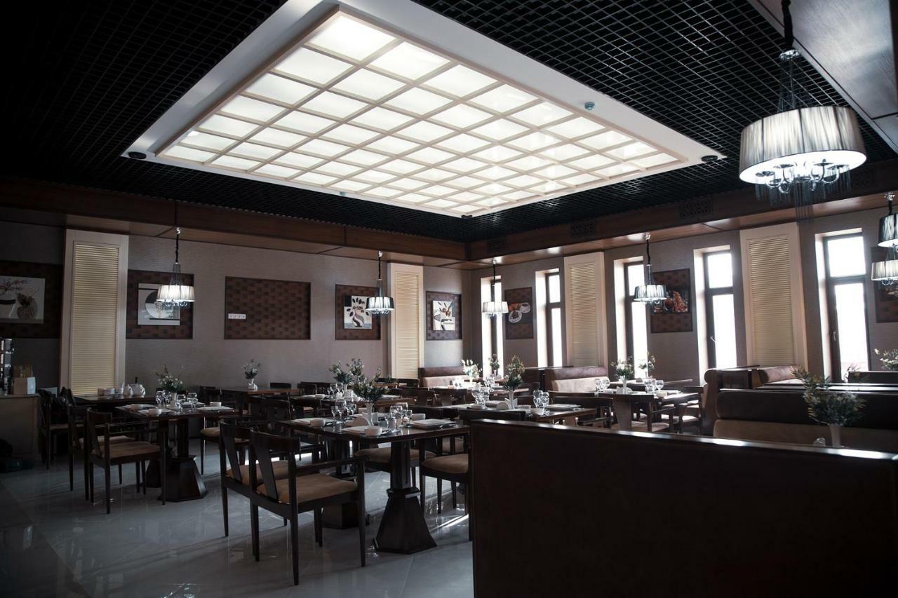 Bravolyuks Hotel Ürgenç Dış mekan fotoğraf