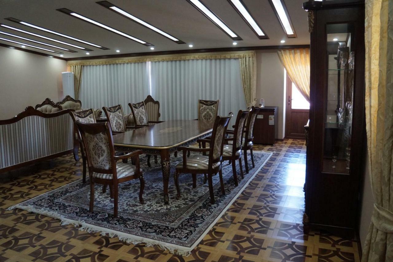 Bravolyuks Hotel Ürgenç Dış mekan fotoğraf