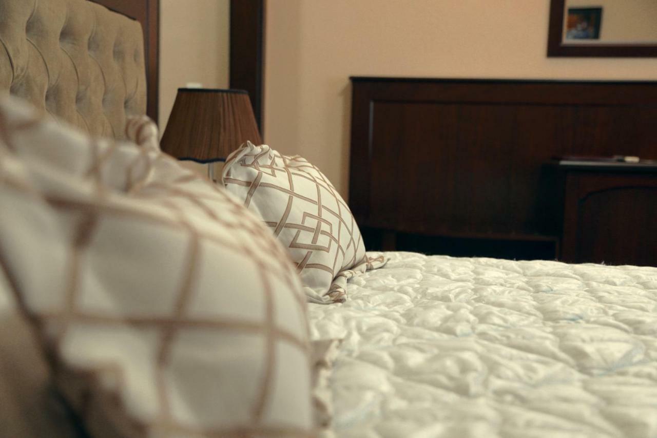Bravolyuks Hotel Ürgenç Dış mekan fotoğraf